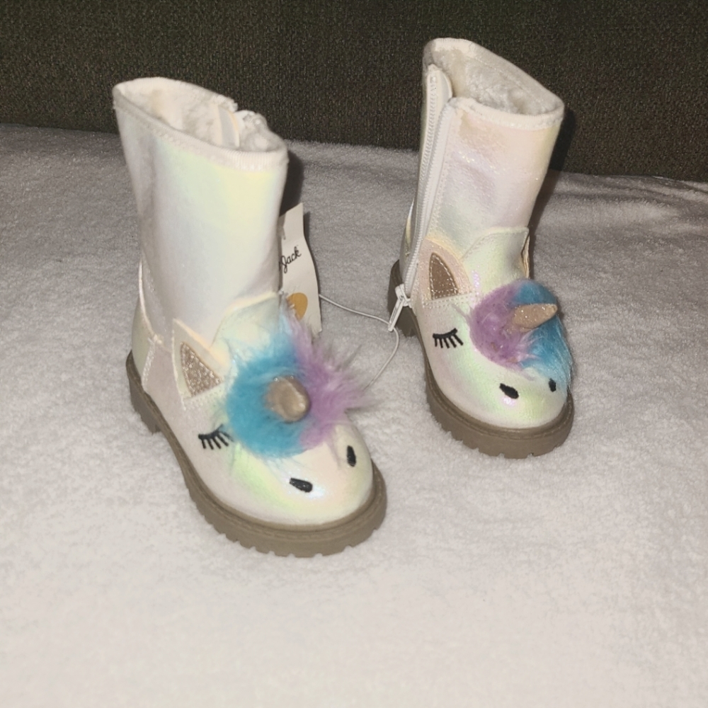Toddler boots size 5 brand New